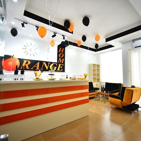Orange Home Hotel Batumi Esterno foto